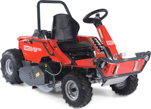 Садовый трактор для высокой травы и работы на склонах SABO GLADIATOR 95 F AWD (GER, B&S Intek 8-44C8, 724 куб.см., 95 см, дифференциал, 388 кг.)